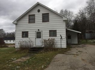 10501 S Maple St, Hulbert, MI 49748
