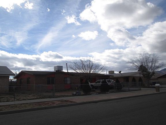 3rd image of 5728 Sweetwater Dr