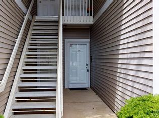 1408 Fox Pointe Cir, Ann Arbor, MI 48108
