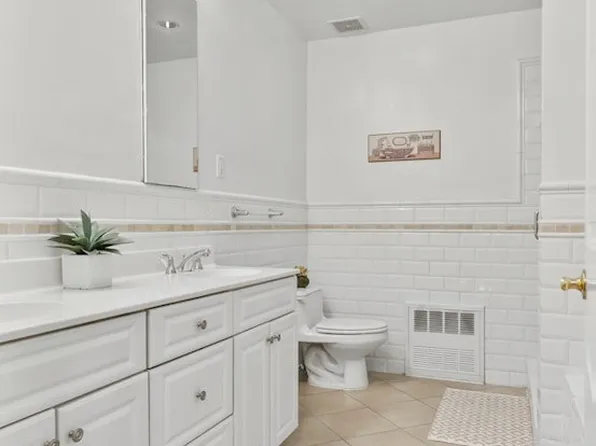 563 West 161st Street image 6 of 9