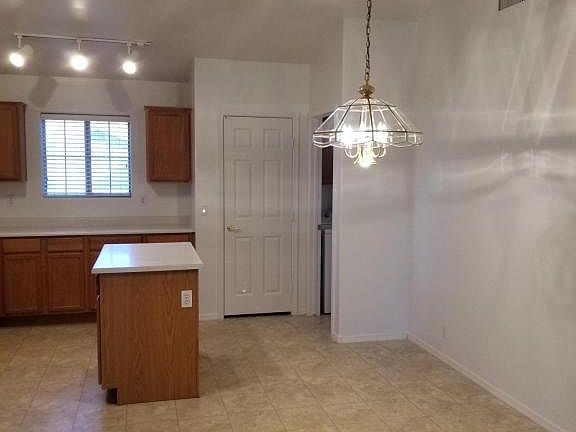 4th image of 8770 W El Caminito Dr