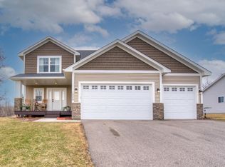 1200 Knight Ln, Watertown, MN 55388