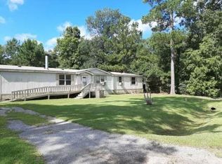 812 E Tram Rd, Vidor, TX 77662