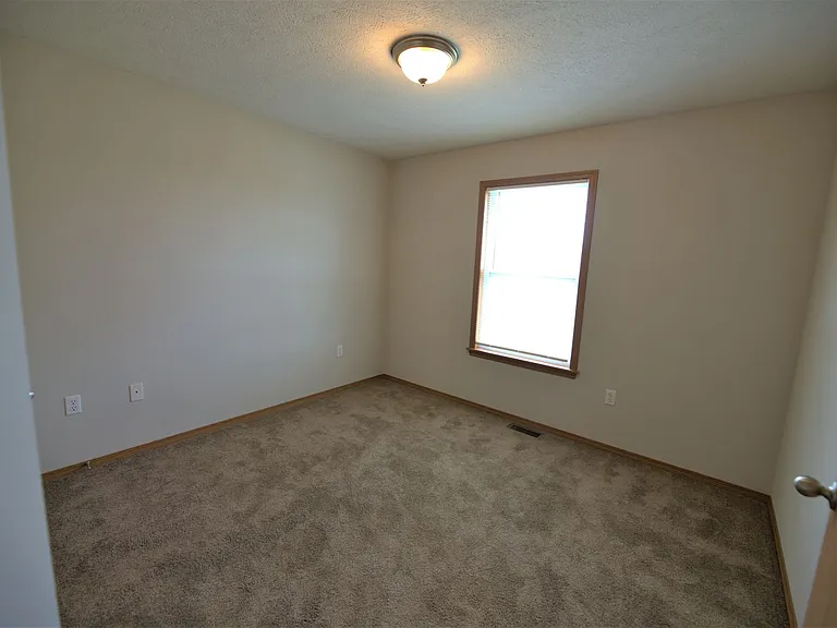 3230 E Jamestown St — Photo 10