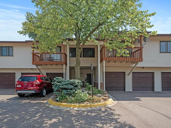 3919 Foss Rd APT 102, Saint Anthony, MN 55421