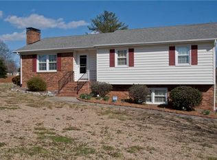 137 Wilmar Cres, Lexington, NC 27295