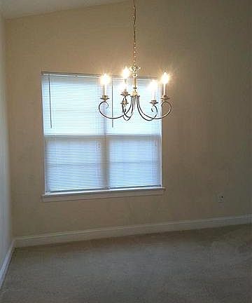 Dining area_08272014