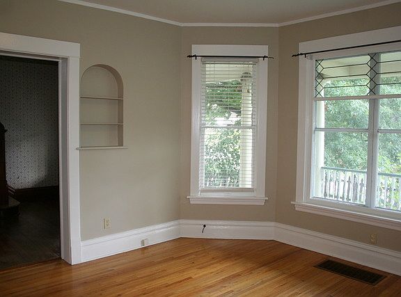 5th image of 232 Griffing Ave