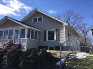 1920 10th St, Rock Island, IL 61201