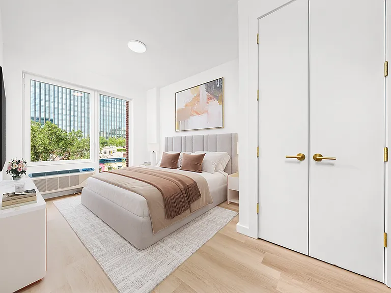 525 Pacific St #412 — Photo 4