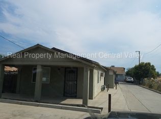 864 Angelus St APT B, Turlock, CA 95380