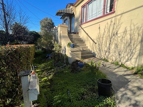 5th image of 1685 San Lorenzo Ave