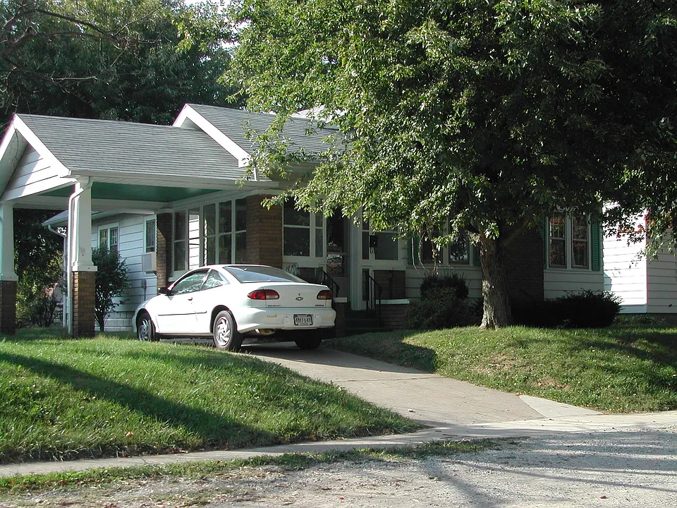 1617 Drexel Dr