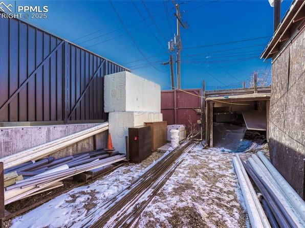 denver-colorado-444454095 picture