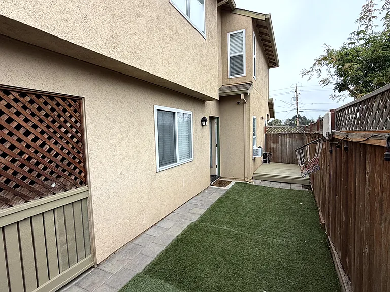 352 San Juan Grade Rd — Photo 5