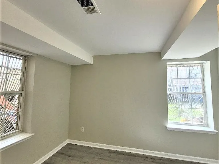 306 S 7th St #3 — Photo 7