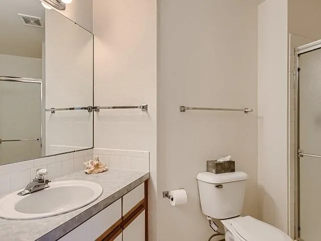 1637 Westbridge Dr #L4 — Photo 14