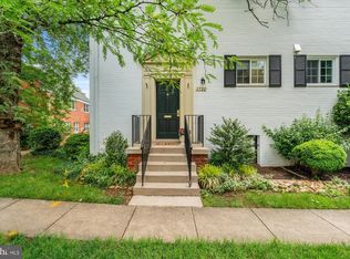 1722 Preston Rd, Alexandria, VA 22302