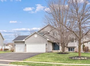 216 Winkler Trl, Cologne, MN 55322