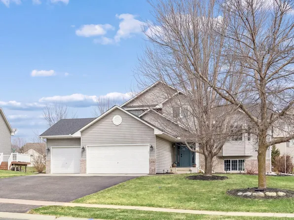 216 Winkler Trl, Cologne, MN 55322