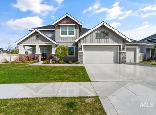 2794 W Tubac Dr, Meridian, ID 83646