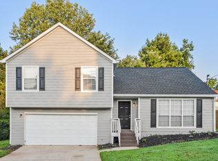 2575 Stardust Trl, Decatur, GA 30034