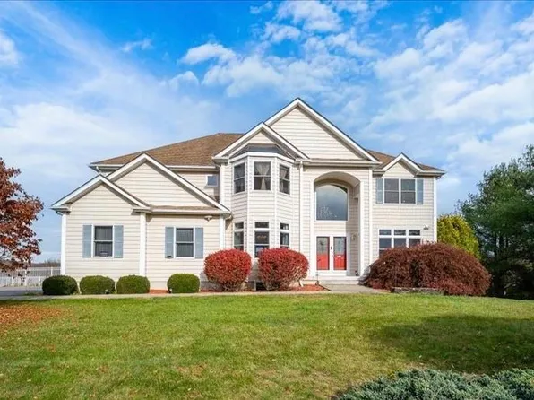 51 Vista Lane, Patterson, NY 12563
