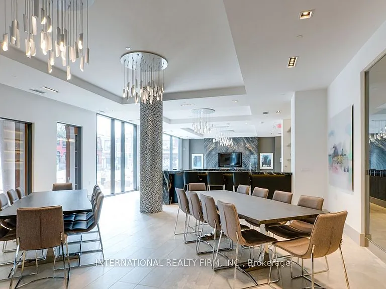 525 Adelaide St W #LPH35 — Photo 35