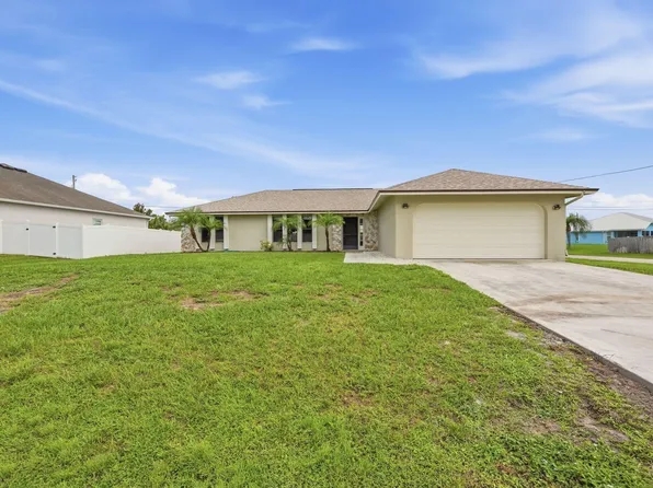 682 SW JACOBY Avenue, Port St Lucie, FL 34953