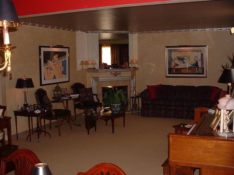 Large Living Room