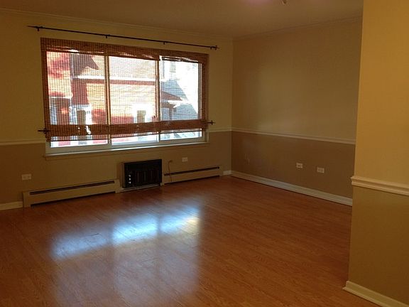 3rd image of 1020 W Washington Blvd #2B