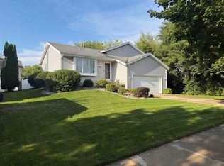 6926 Rockstream Dr, Madison, WI 53719