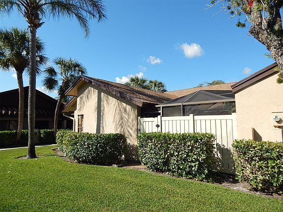 3rd image of 2615 N Carambola Circle #1701