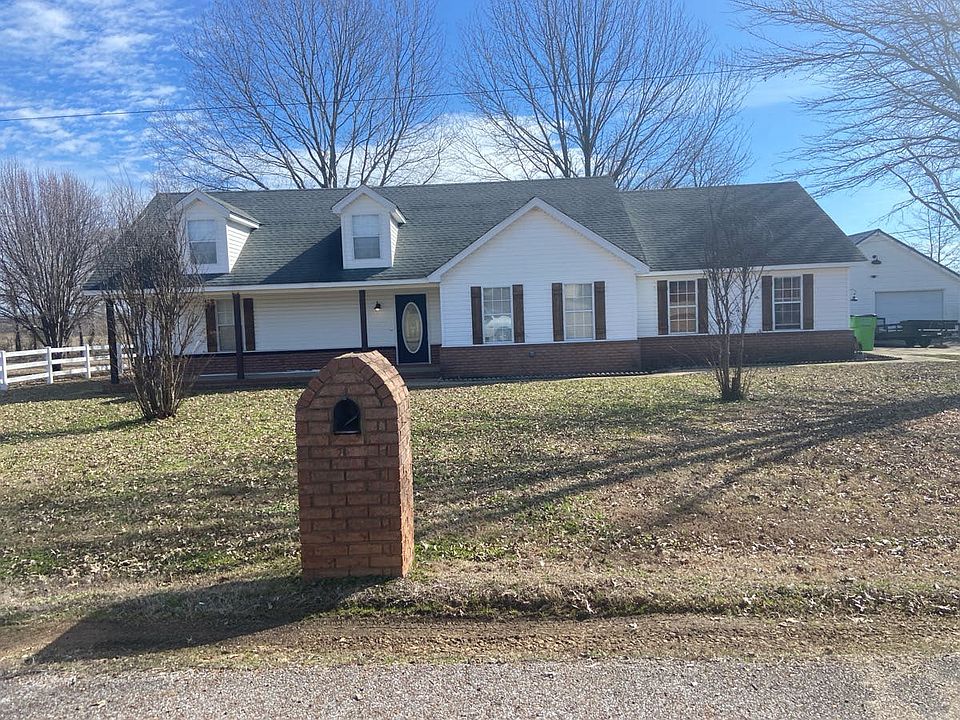 1st image of 32 Lillie Ln