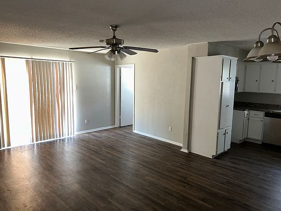 2nd image of 1509 Algonquin Dr