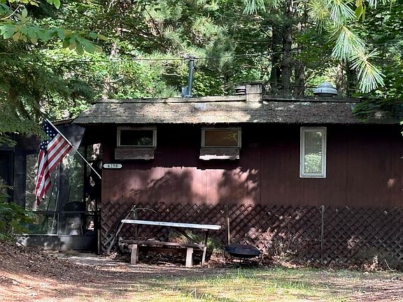 4th image of 6258 Basswood Dr