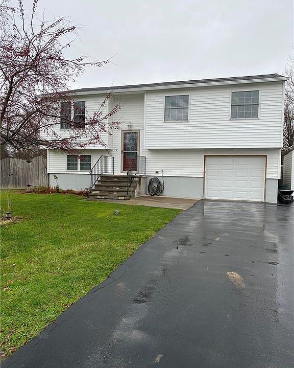1st image of 4007 Sandpiper Ln