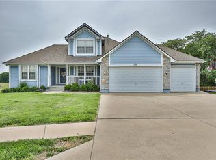2009 SW Post Oak Rd, Lees Summit, MO 64082
