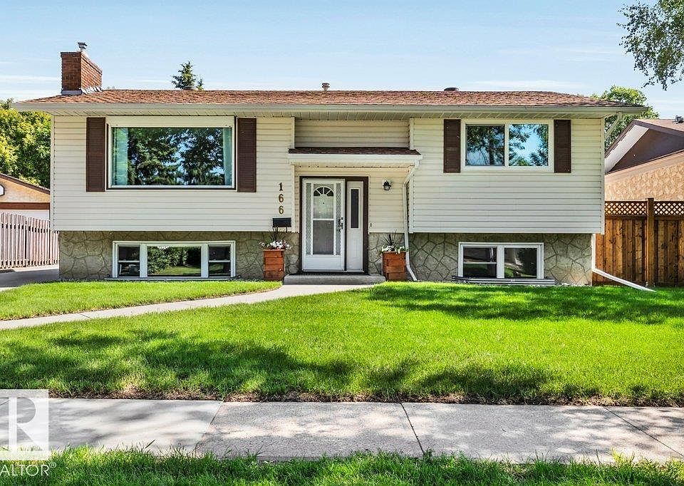 1st image of 166 Larose Dr