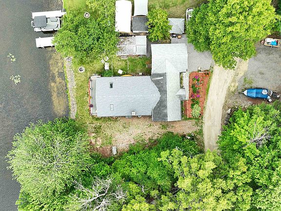 4th image of 143 Lower Pratt Pond Road