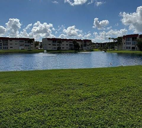 2nd image of 2850 W Sunrise Lakes Drive #103