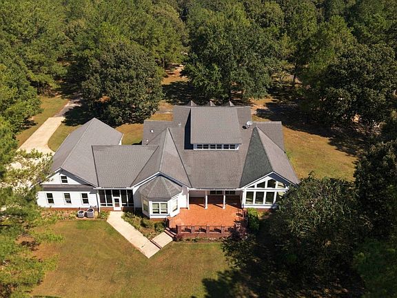 3rd image of 756 Norman Rd