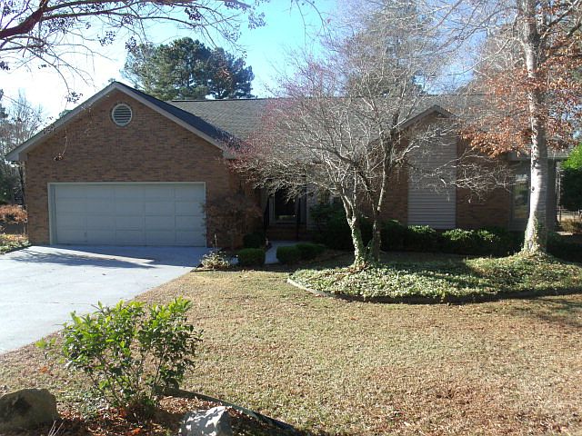 1st image of 113 Greenside Dr