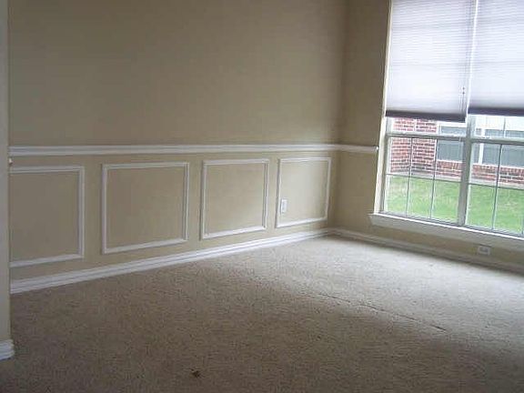 5th image of 7805 Wilmington Dr