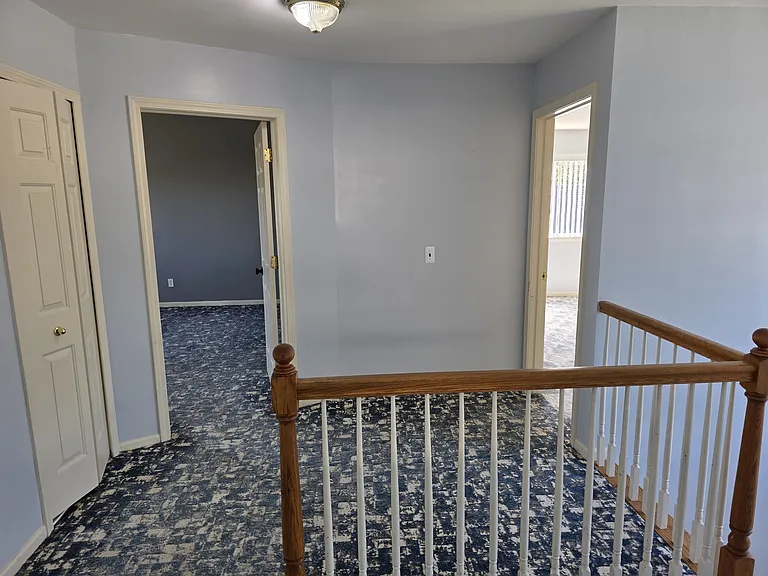 1254 Hartland St — Photo 27
