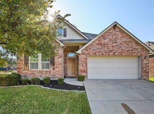 4232 Fall Creek Dr, Grand Prairie, TX 75052