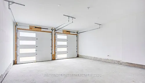 32 Sparrow Way Photo 1