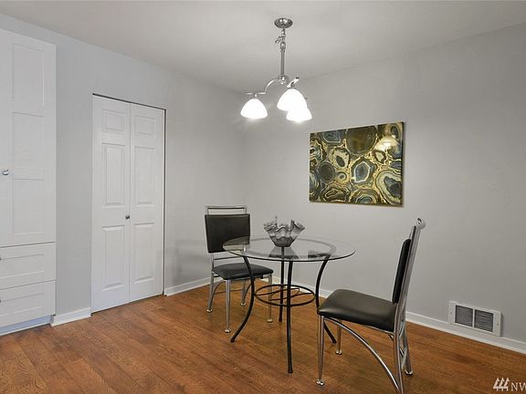 4th image of 8845 166th Ave NE APT B105