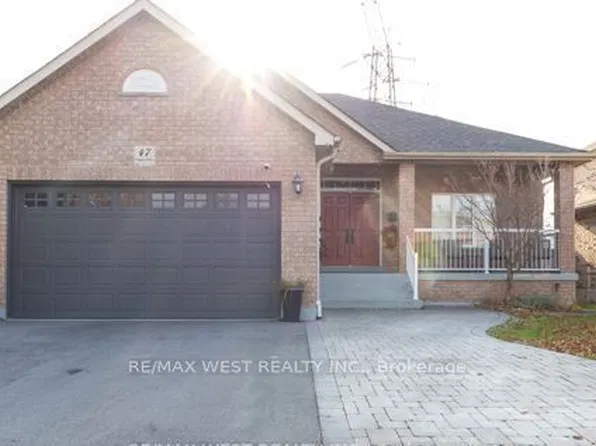 47 Timber Ln, Vaughan, ON L4L 3J6