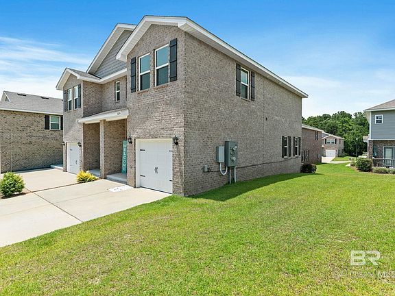 3rd image of 6634 Spaniel Dr